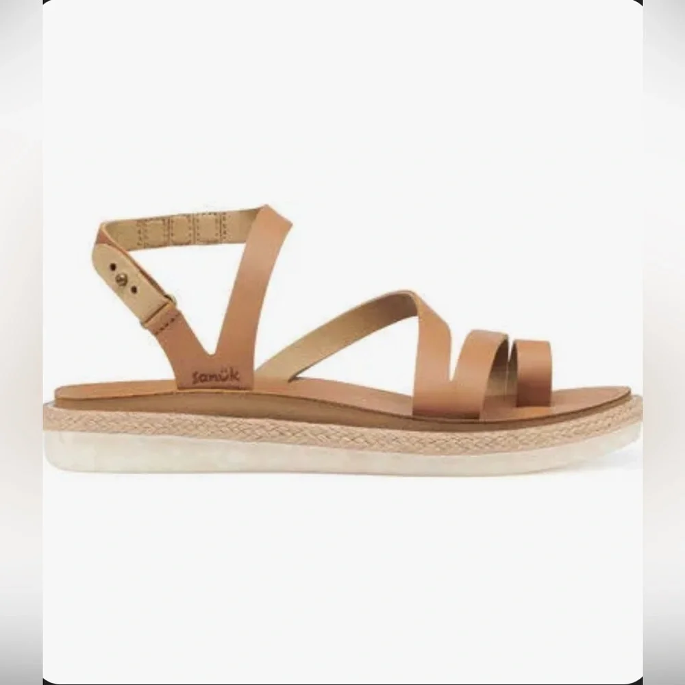 Women’s Sanuk Vazon Sustainasole strappy tan sandals size 6 - Picture 1 of 5